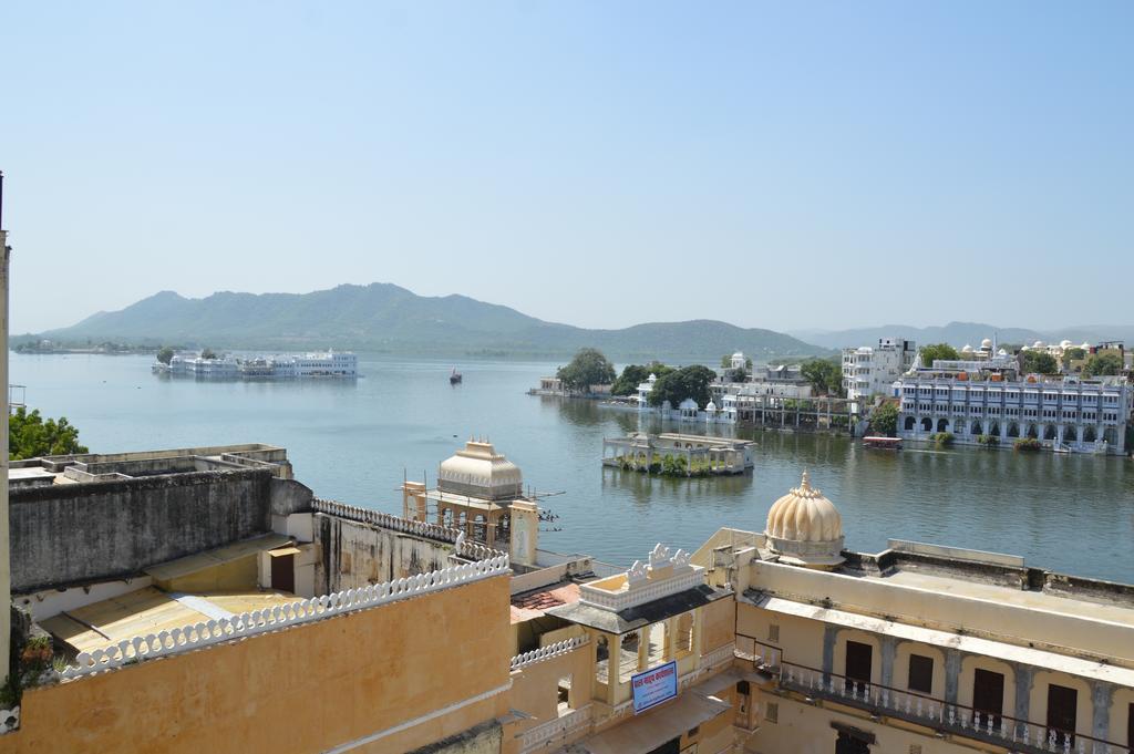 Devi Vilas Guest House Udaipur Buitenkant foto